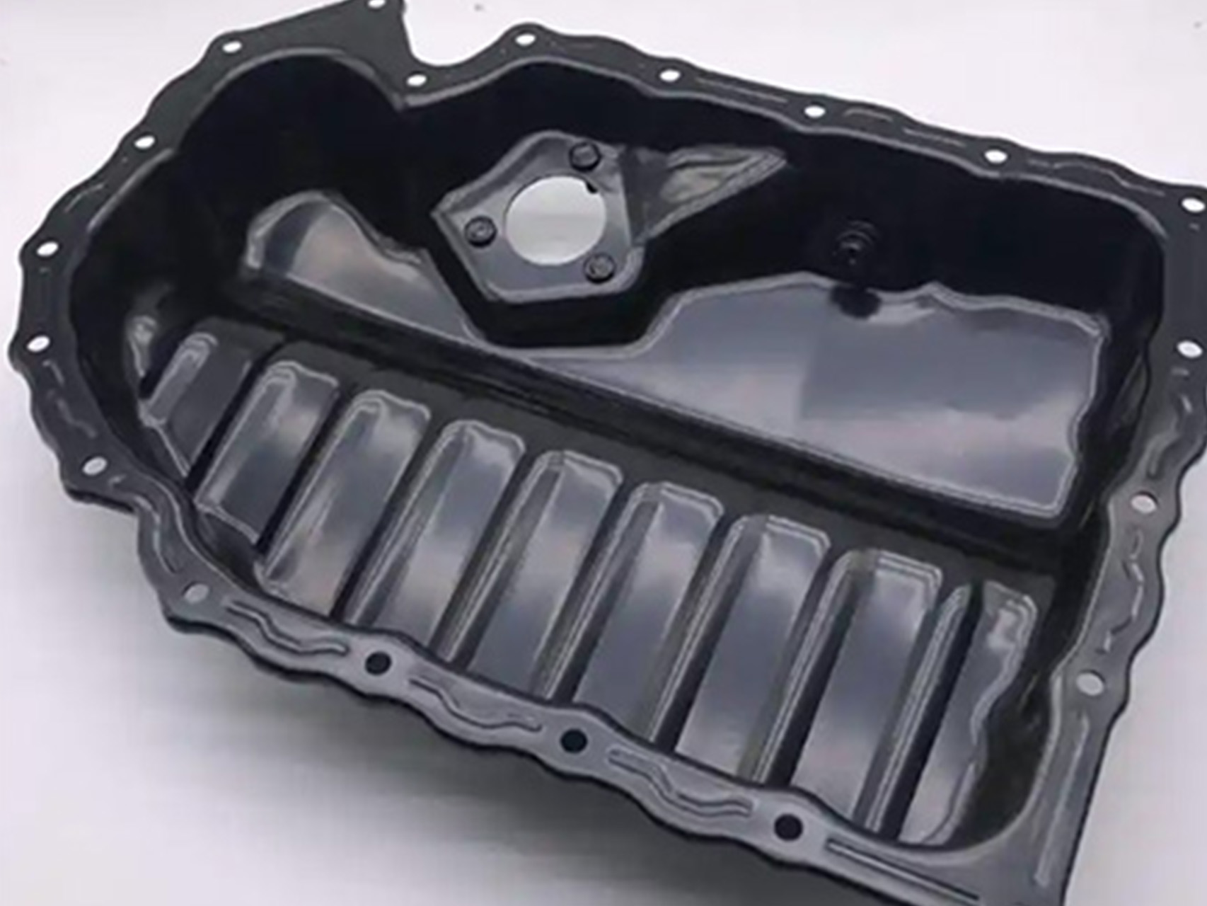 Oil pan