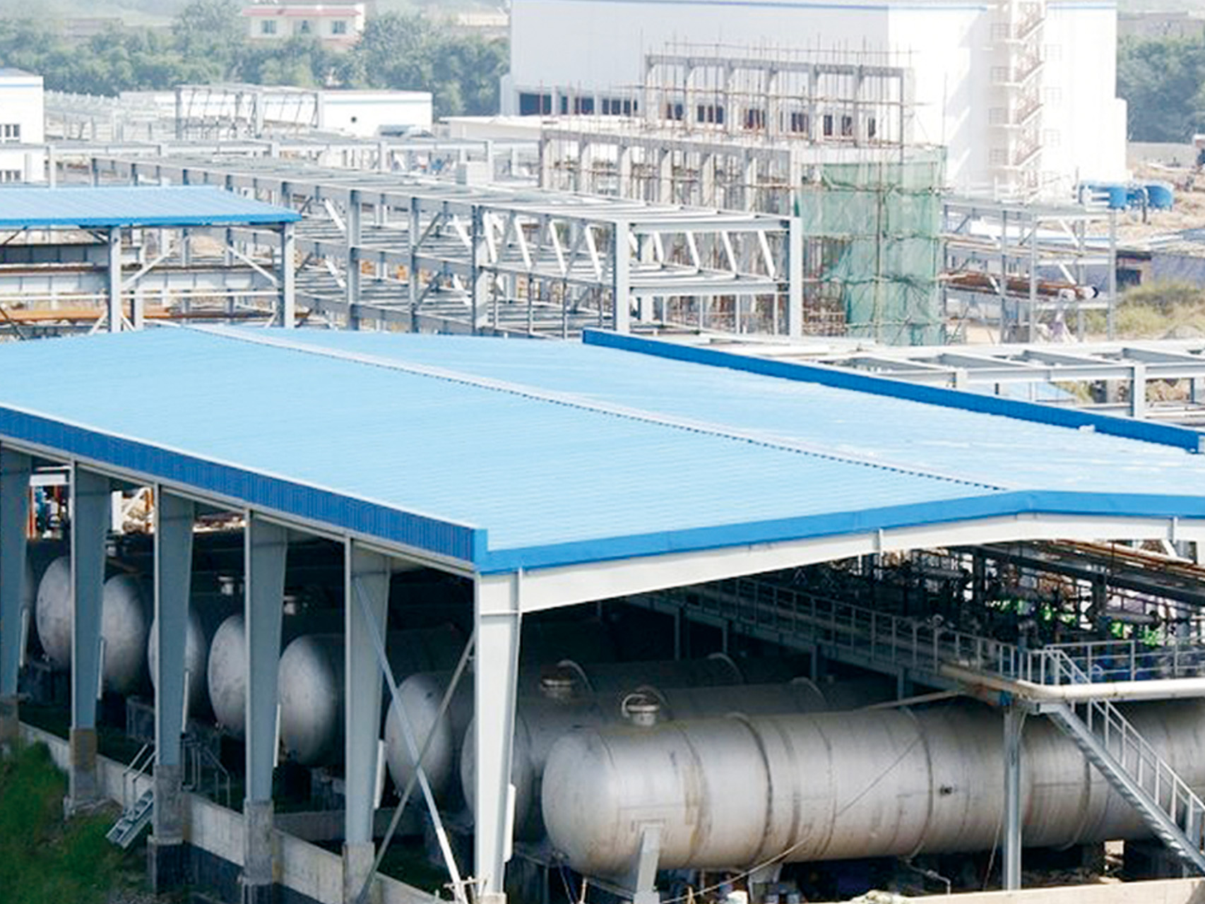 On site tank area of Sichuan Ruineng 6000 tons/yea