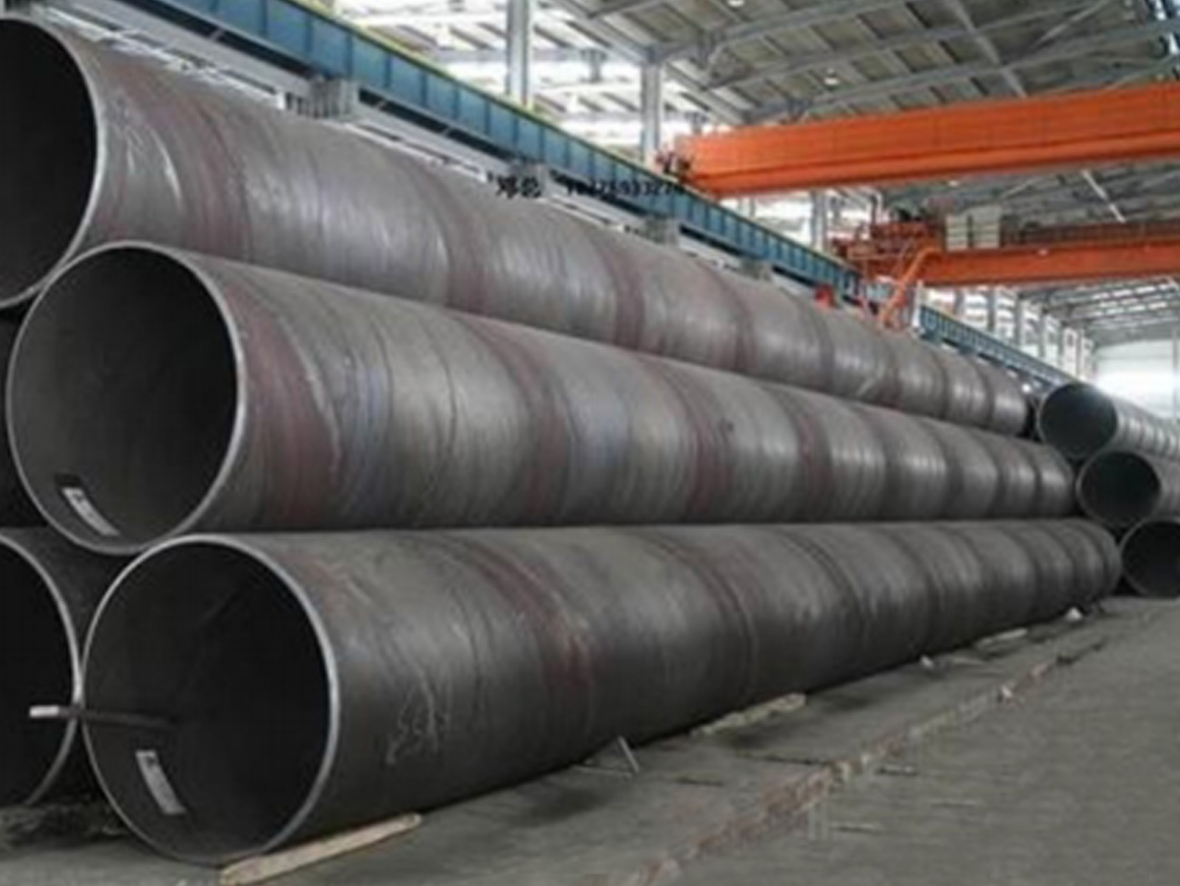 Longitudinal welded pipe