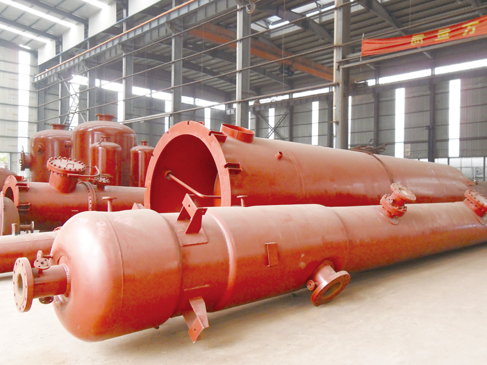 Other tanks, separators, dividing cylinders, buffe