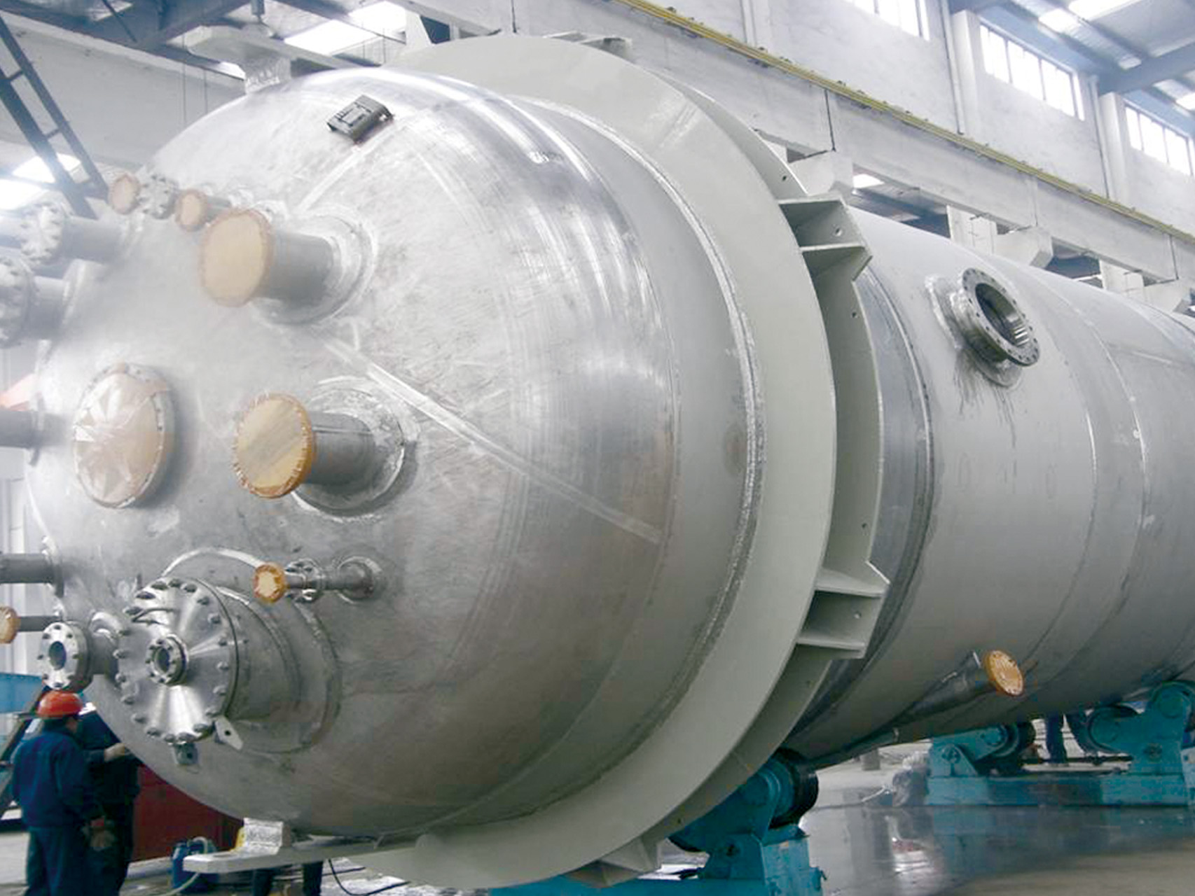 Other tanks, separators, dividing cylinders, buffe